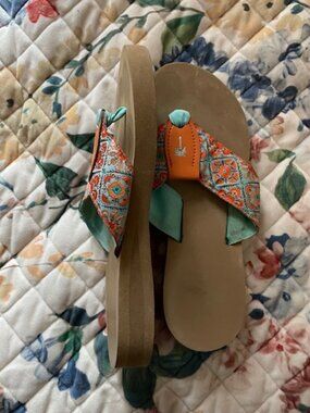 Eliza B ribbon sandal- turquoise and orange color- size 5